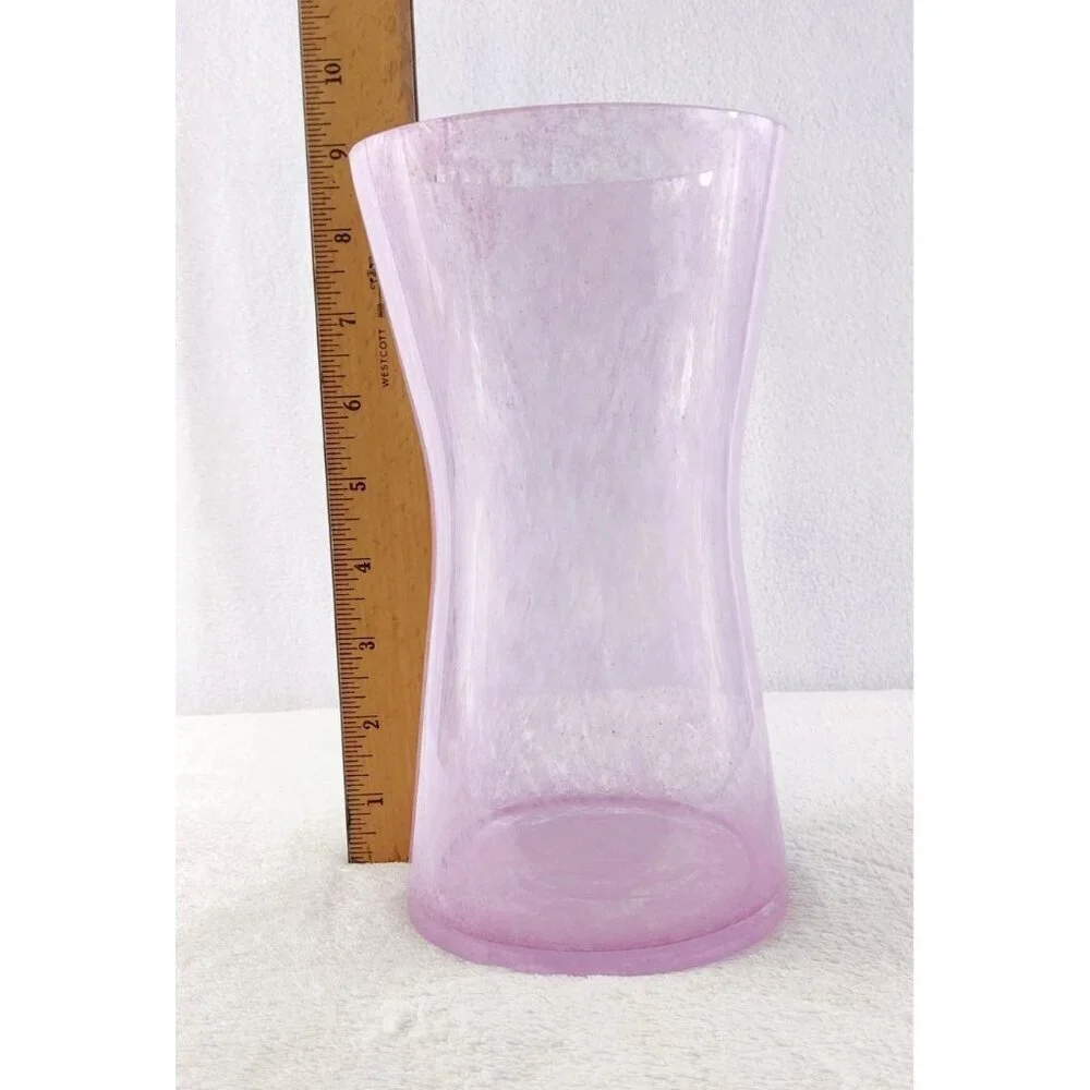 Unmarked ftd hourglass